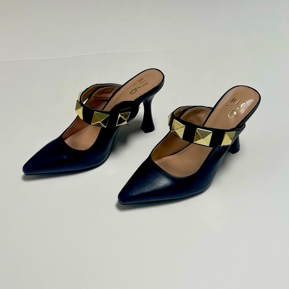 Mix no 6 black heeled mule